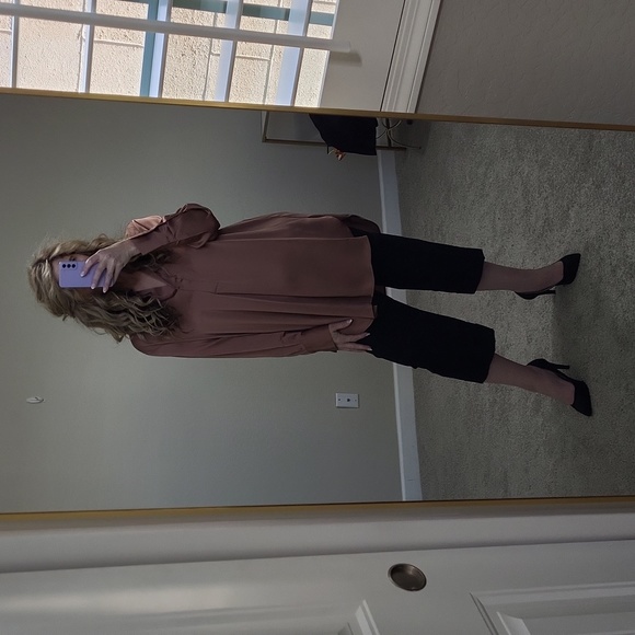 Gucci Black Capri Crop Fit Flat Front High-Waisted Pants Size 44(8) - Picture 8 of 17